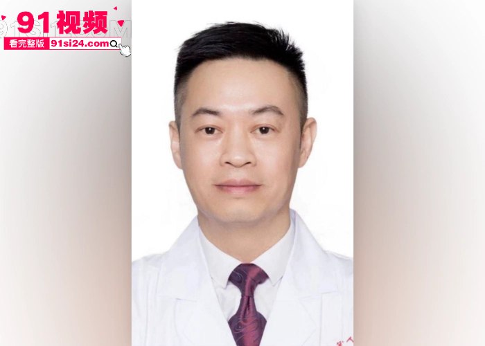 汕头第二人民医院院长 黄宏佳 和美艳人妻 王梦洁 长期通奸流出 院长宛如吃了伟哥操的人妻求饶 权力下的香艳交易太刺激 - 图6