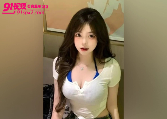 【海角原创】去G奶人妻家里拜年 把她老公灌醉在沙发熟睡 我在他们的婚房爆操他的大奶子老婆 - 图3