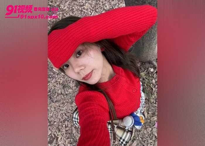 王者荣耀认识的学生妹 千里送逼在厕所撅着屁股被后入猛怼翘臀 分手后遭渣男曝光性爱视频 - 图1