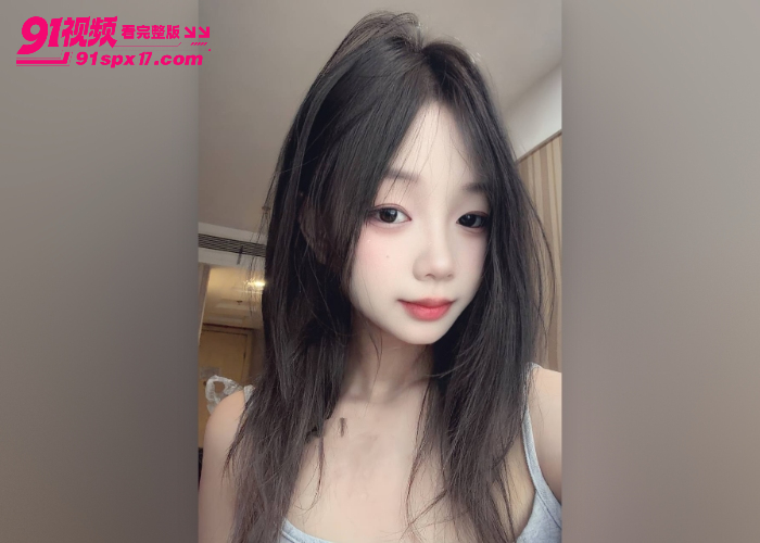 高颜值清纯学生妹酒店反差 金主调教深喉口爆 极品小母狗淫水湿透内裤 - 图1