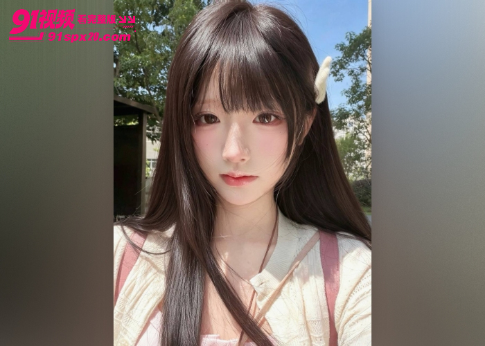 清纯邻家学妹私拍泄密 渣男调教约上好哥们玩3P 前后猛插被征服的样子真乖 - 图1