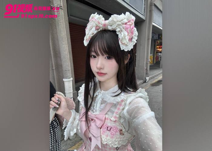 清纯邻家学妹私拍泄密 渣男调教约上好哥们玩3P 前后猛插被征服的样子真乖 - 图3