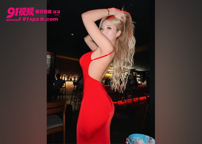 萧佩儿 马来西亚高颜值混血网红下海OnlyFans门事件擦边内容被猛操高潮喷水淫荡转型 - 图3