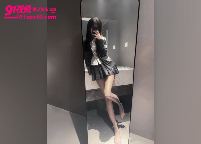 浙江大学清纯学妹 周悦琦 人人可操的小骚逼被调教成性奴 舔脚毒龙吞精样样都会 操的时候骚话不断好想加入 - 图3
