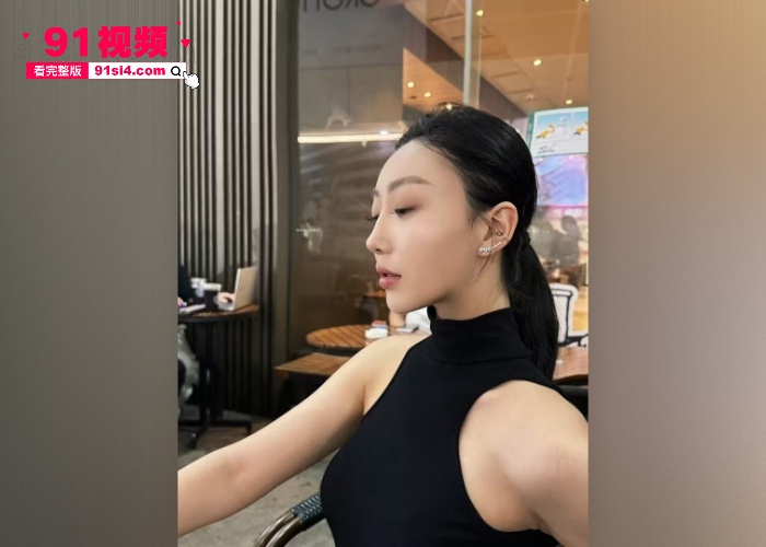 独家爆料 世界旅游小姐冠军 王瑞琦 在香港外网卖淫自拍裸照视频遭曝光 - 图4