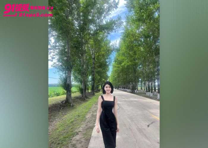  辽宁传媒学院女神 郭奕函 性爱视频流出 露脸口交激情3P 母狗一只主打的就是淫荡 - 图2