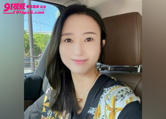 极品天然美乳少妇出轨约炮  情趣内衣丝袜诱惑单男 舔逼各种玩弄 骑乘后入猛操高潮浪叫 - 图3