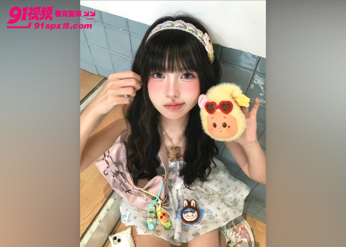 在上学的双马尾小嫩妹 还得是渣男吃得真好 狗链调教深喉无套猛操 - 图3