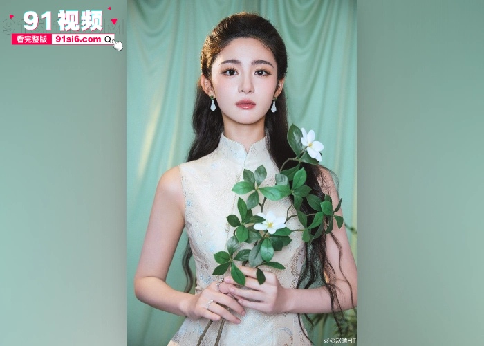 当红明星 许凯 与公司艺人 赵晴 约炮酒店偷拍性爱视频流出 出轨聊天记录被前女友曝光 于正说许凯在帮赵晴辅导台词 兄弟们信么 - 图4