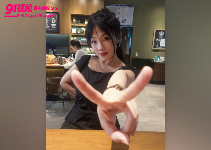 网友大排档约会极品少妇 微醺回家调教爆操黑鲍 高潮浪叫爽到飞起 - 图3