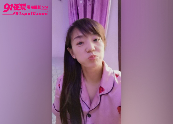 河南洛阳已婚英语老师 许葛菲 夫妻生活没了激情 为了寻求刺激网上认识了个小鲜肉 每天裸聊抠逼发泄心中欲望 - 图6