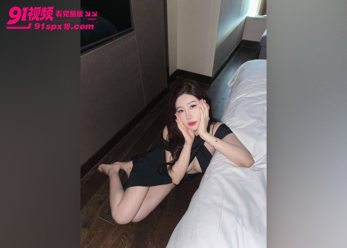 福州邂逅顶级御姐 巨乳少妇情趣装深喉骑乘 无套后入猛操高潮 - 图5