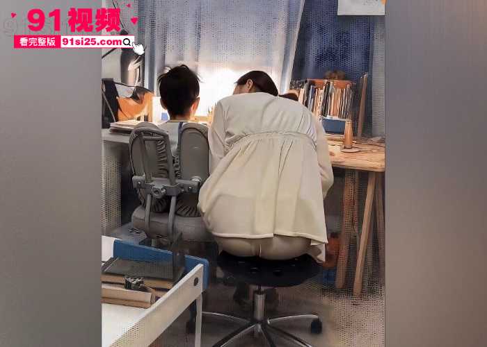 炸裂家教老师竟成小三 补课补到家长床上 四年开房400次太毁三观 现在是用这种形式搞外围？ - 图4