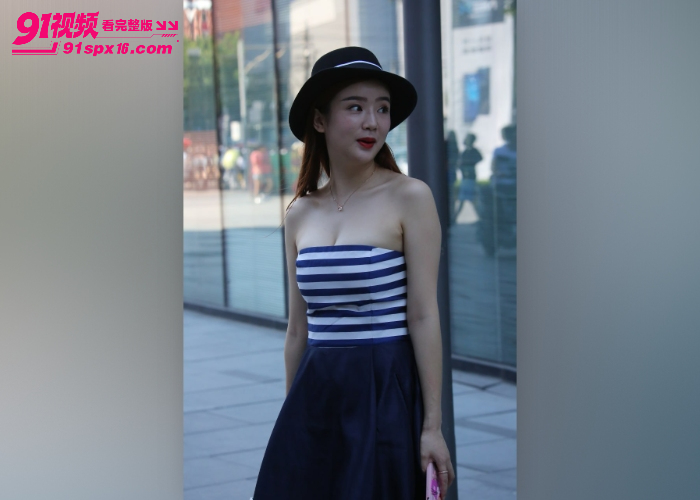 探花大神 欧阳 专攻良家甜美少妇 撩起白色短发揉捏大屁股 掏出奶子吸吮好爽 - 图1