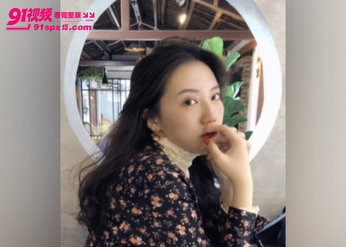 极品少妇出轨网友 KTV包间偷情 酒后穿情趣黑丝自慰挑逗 骑乘猛操疯狂输出 - 图3