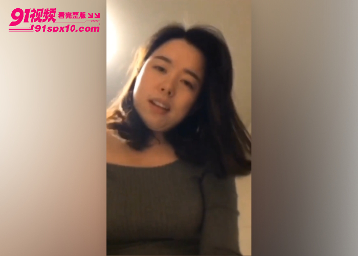 巨乳少妇饥渴偷情 性感蜜桃臀被肉棒疯狂入侵 我操你舒服还是你老公操你舒服 对白精彩刺激 - 图7
