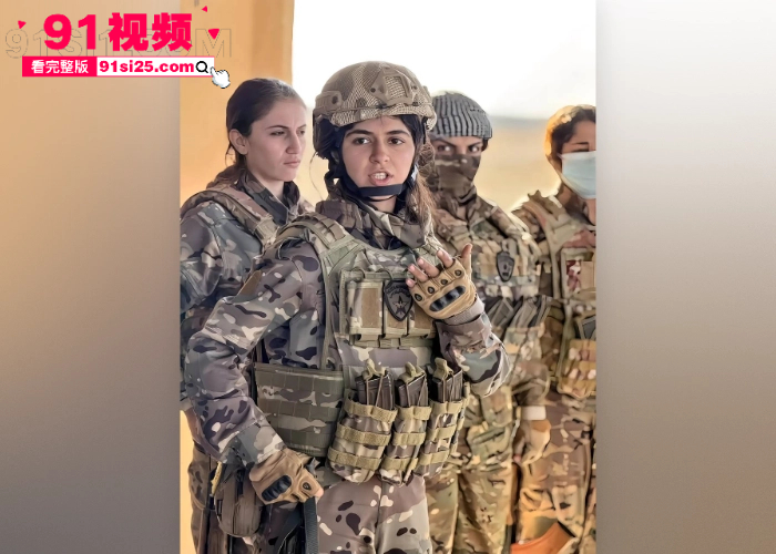人间地狱停火骗局 叙利亚军方占领 库尔德 聚居区 库尔德女兵 投降遭虐杀 野外被扫射裸体侵犯丢雪山上施暴视频全网疯传 - 图6