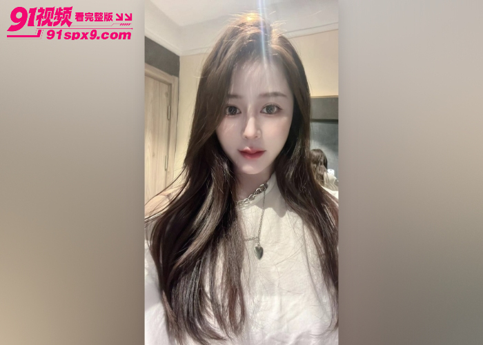 真实SPA美乳少妇精油按摩 任由男技师摩擦美臀 大屌挺入骚穴猛烈抽插 爽到高潮浪叫不停 - 图1