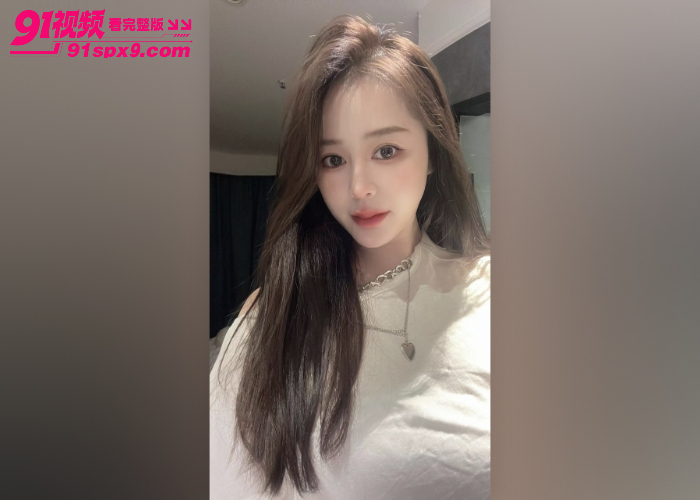 真实SPA美乳少妇精油按摩 任由男技师摩擦美臀 大屌挺入骚穴猛烈抽插 爽到高潮浪叫不停 - 图2