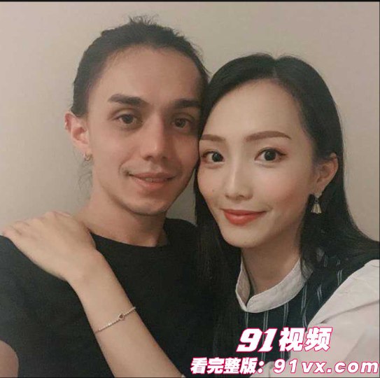 香港女星张凯琪（ KiKi ）是古天乐旗下艺人，外型甜美性感，近日却传出她的床上影片外流，和一名男子交欢 闹得沸沸扬扬，事后男方妻子出面证实片中男主角就是自己老公，引发轩然大波 - 图3
