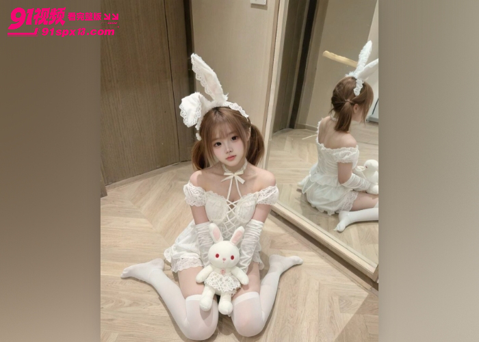 新晋约炮大神 捅主任 玩弄超嫩少女JK小皮鞋黑色过膝袜 被大屌各种姿势爆操 干的淫叫不断 - 图3