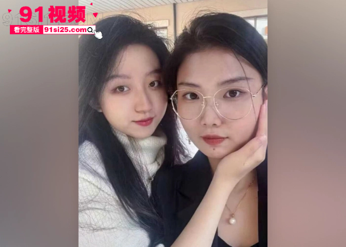 新疆哈密出轨大瓜 清纯女神变偷情骚货破坏别人婚姻 露骨聊天记录性爱视频曝光火爆全网 - 图5