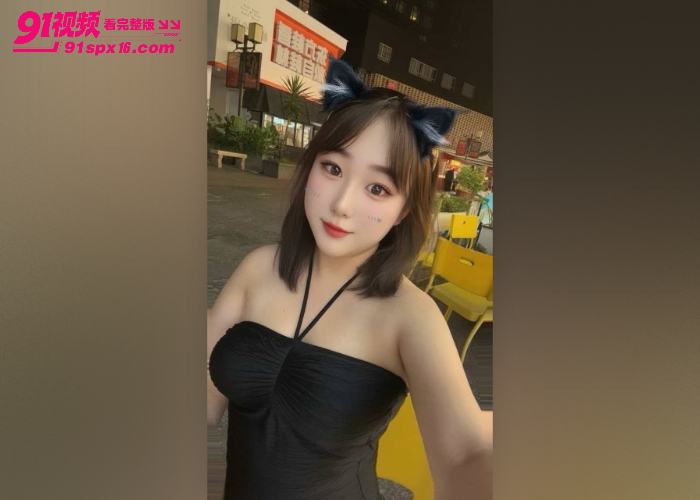 高颜值短发少妇出轨领导 酒店偷情温柔体贴又风情万种 激情缠绵直至高潮迭起 - 图3