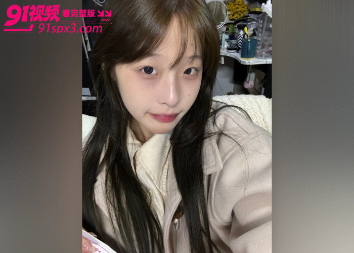 某名牌吃瓜美院新瓜 母狗网调资源惨遭泄漏 露脸自慰高颜值身材 该说不说这反差太绝了！ - 图3