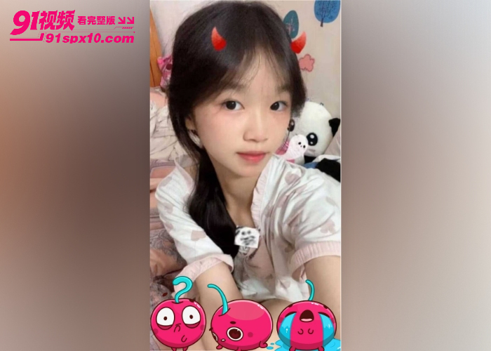 成都清纯可爱学生妹 邢可欣 学校里面的乖乖女 没想到私下竟然是个卖逼女 这粉嫩小穴好诱人 - 图4