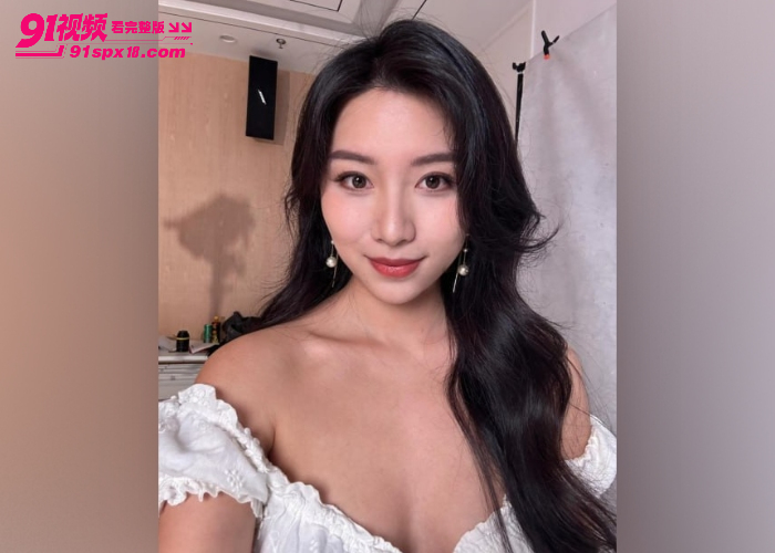 杰哥 探店按摩店站街 嫖到极品少妇 无套抓腰后入猛操 没插几下就缴械投降 - 图3