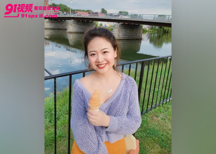 极品人妻巨乳黑丝出轨体育生 各种姿势操得大姐嗷嗷叫 彻底沦陷真的顶到不行 - 图1