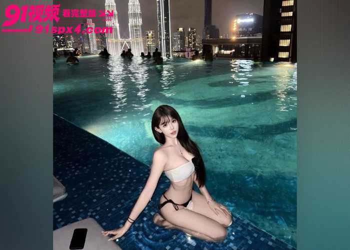 发情的OL白领穿着开档黑丝 上位狂摇性感肥臀 只要躺着享受全自动炮架的服务简直不要太爽 - 图1