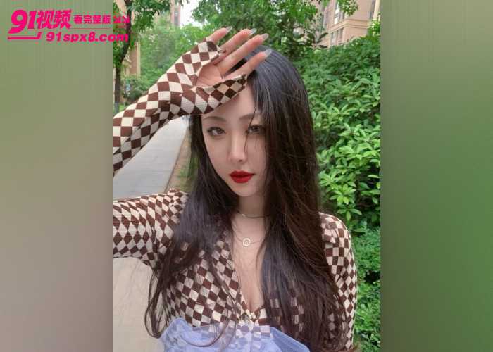 高颜值人妻 张妤欣 出轨金主客户粉嫩白虎逼被干的淫水直流叫声超浪 最后忍不住射里面 - 图3