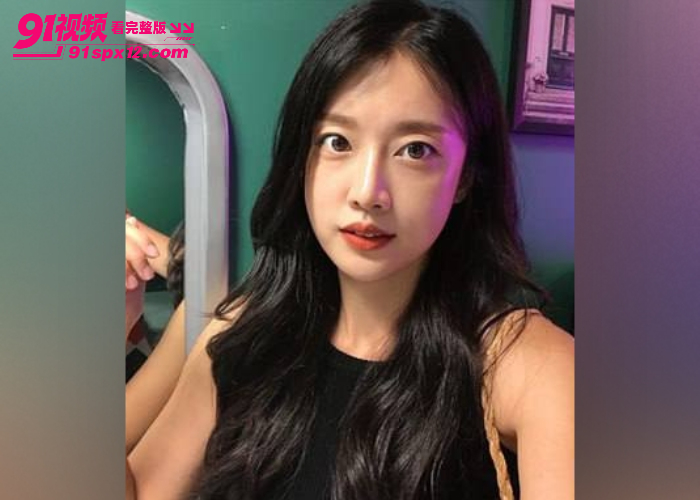 【海角原创】早上起来发现嫂子一个人在厨房做饭，看着性感的身材忍不住调戏她 最终沦为我的母狗 - 图3