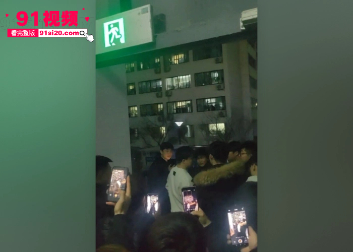 山东职业学院 大三学生偷外卖被抓到遭百人围观这下全校出名了 为了省十几块丢一辈子脸 - 图4