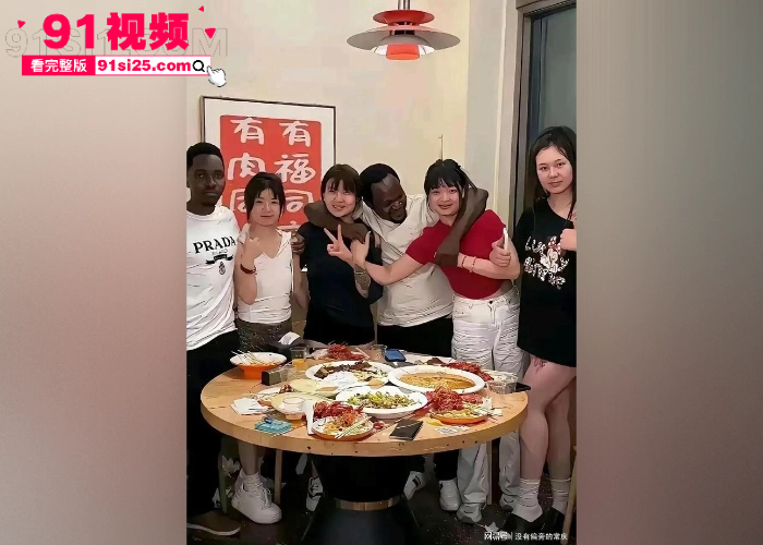 牢A爆料黄磊女儿 黄多多 留学黑料引发热议 被扒在国外遭白人男友深度调教 三通一达的含金量还在上升 - 图3
