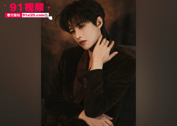 短剧男演员 何健麒 塌房前女友实名举报涉毒 约炮榜一大姐不雅视频外流 顶流霸总面具被彻底撕碎 - 图2