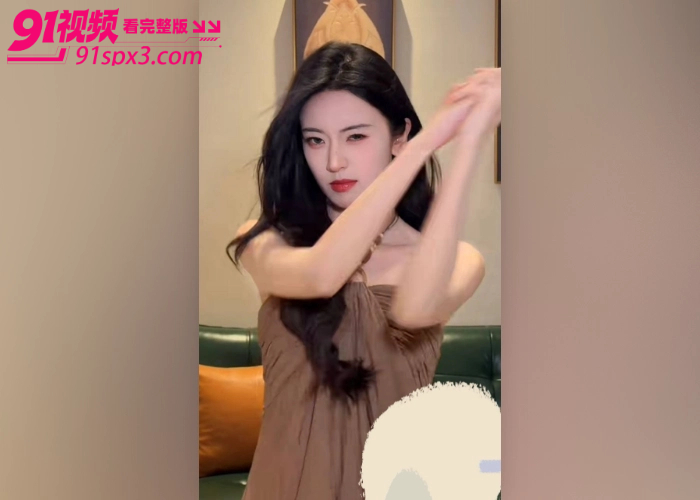 短剧男演员 李沛洋 被女友曝光恋爱期间出轨 六金 拍戏期间睡粉约炮脚踏多船 堪称现实版时间管理大师 - 图6