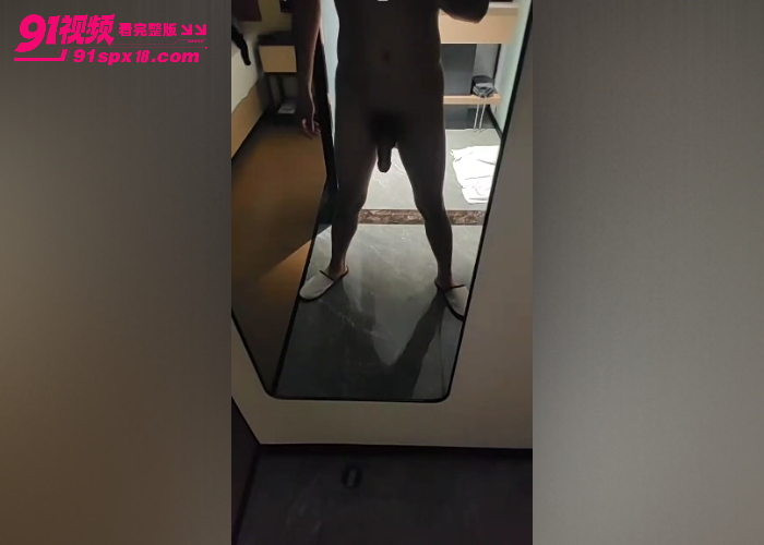 抖音大叔 闻鸡起舞 直播露屌 已婚反差自拍打飞机 大胆分享性爱生活 - 图9