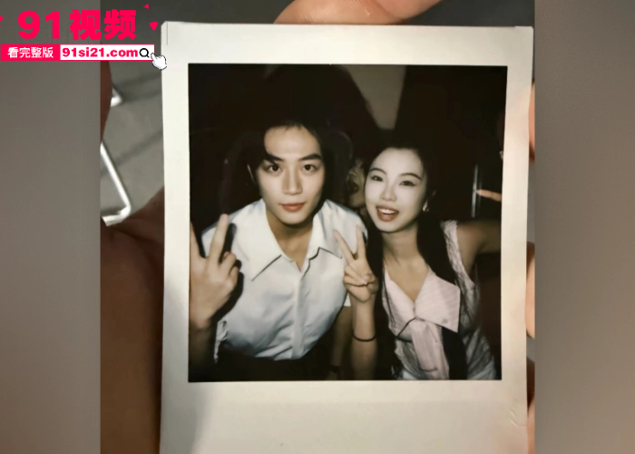 抖音网红 秦衍文加乘 被前女友 邪恶水獭 出售两人做爱视频 持刀威胁等撕逼大瓜 全网跪求原视频独家曝光 - 图7