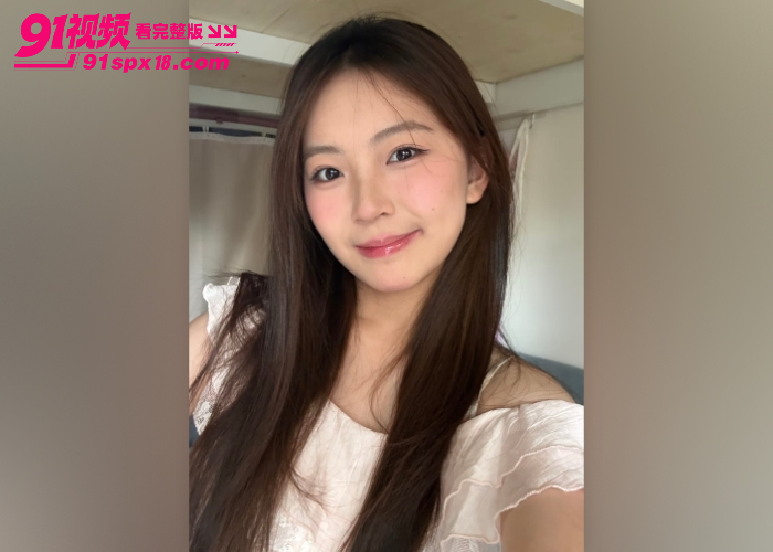 极品学生妹翘课约会 男友视角拍摄女上位骑乘 骚逼痒得不行 蜜桃翘臀太诱人了 - 图3