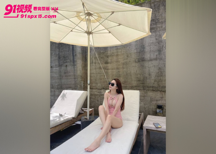 极品少妇出轨 白天兔耳古风比基尼可爱造型 晚上被金主操到表情崩坏骑乘内射 - 图5