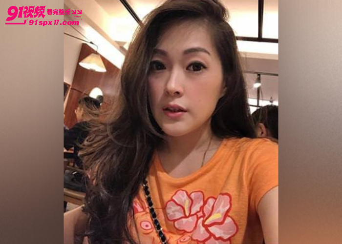 海角原创 趁舅舅去上班了 舅妈穿开裆瑜伽裤勾引外甥 无套打桩后入内射骚穴 - 图3