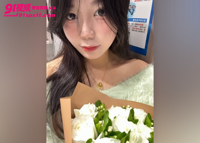 清纯巨乳微胖大学生 清纯甜妹 背后男友调教成胯下 母狗花式无套猛操内射 - 图7