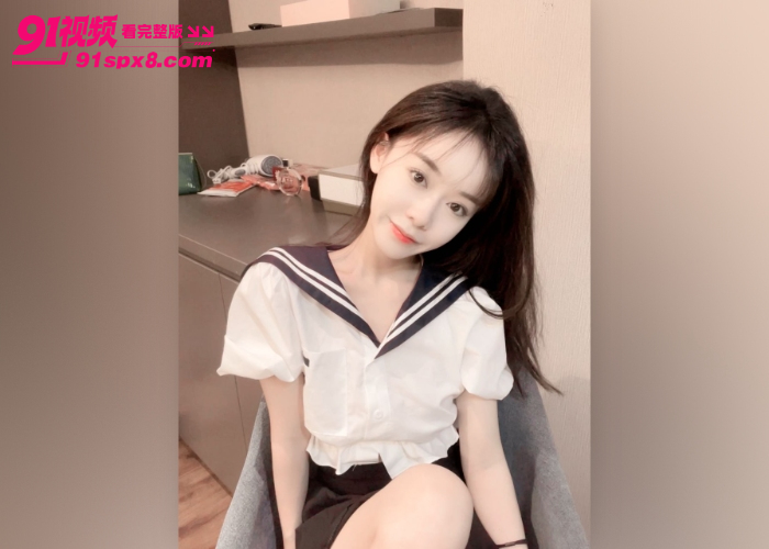 【海角原创】弟弟趁着家里没人，直接爆操巨乳JK姐姐 内射后直说爽上天了 - 图1