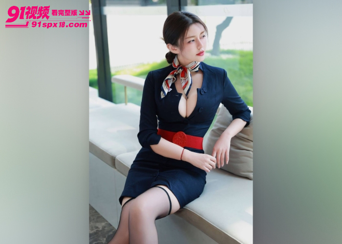 寂寞良家美少妇酒店约炮 表情饥渴掏出大屌埋头深喉 骑乘后入无套猛操高潮 - 图1