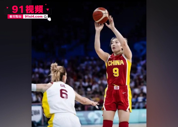 中国女篮主将 李梦 被爆裸聊勾引已婚男领队张隆 被正宫发现后爆料出裸聊性爱视频 尺度大到离谱 - 图4