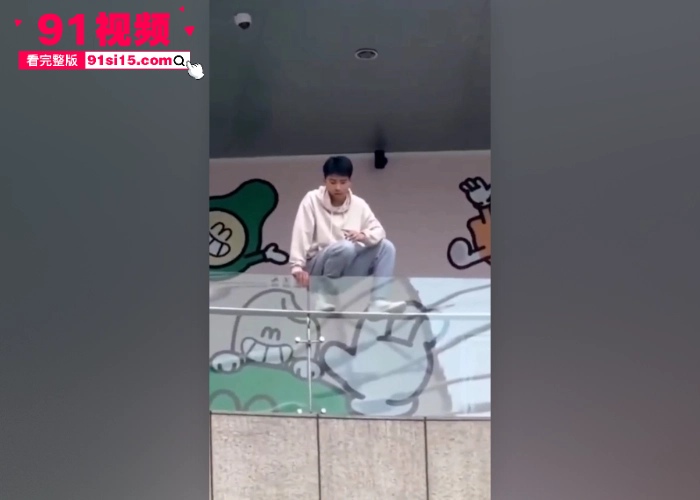 现在的大学生这么疯狂? 贷款炒CSGO饰品 由于csgo价格暴跌 导致大学生还不了款压力太大跳楼自杀 - 图8