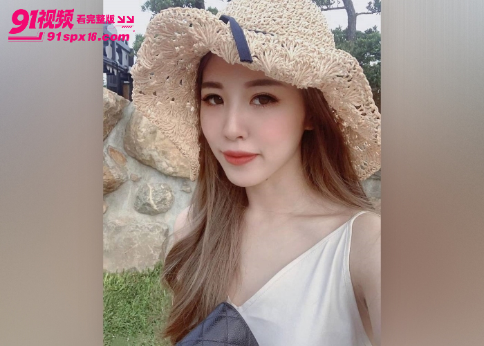 河南开封极品少妇偷情 温婉居家白天装乖 晚上撕衣猛操粉嫩鲍鱼 高潮白浆不断涌出 - 图1