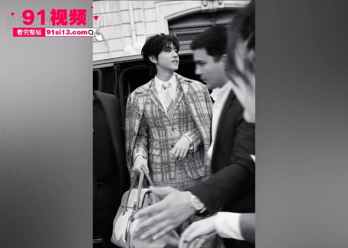 独家爆料当红小鲜肉 刘轩丞 酒吧搭讪女粉丝去酒店 激情奋战24小时性爱视频流出 应该是憋久了 - 图6